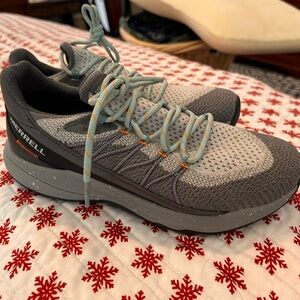 Merrell Gray and Black Women's Athletic Shoes